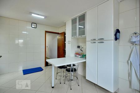 Cozinha de casa à venda com 3 quartos, 220m² em Vila Anglo Brasileira, São Paulo