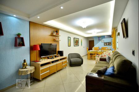Sala de casa à venda com 3 quartos, 220m² em Vila Anglo Brasileira, São Paulo