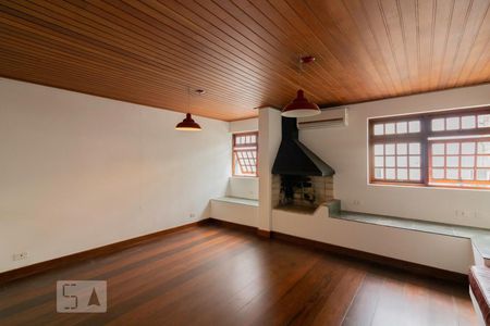 Sala de casa para alugar com 3 quartos, 250m² em Vila Nova Conceição, São Paulo