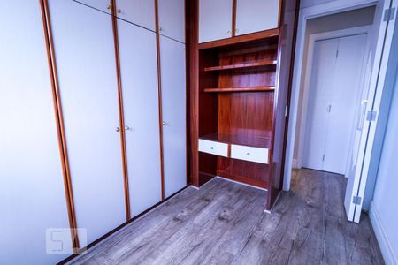Quarto 1 - Armários de apartamento à venda com 2 quartos, 57m² em Vila Santa Clara, São Paulo