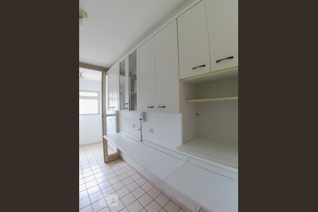 Apartamento à venda com 70m², 2 quartos e 1 vaga Apartamento à venda com 70m², 2 quartos e 1 vagaCozinha