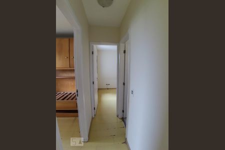Apartamento à venda com 70m², 2 quartos e 1 vaga Apartamento à venda com 70m², 2 quartos e 1 vagaCorredor
