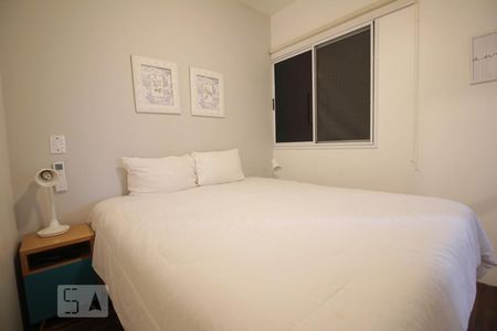 Suíte 1 de apartamento para alugar com 2 quartos, 75m² em Vila Andrade, São Paulo