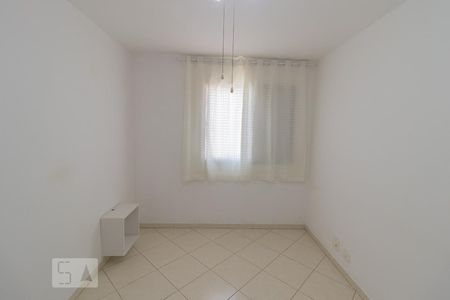 Dormitório 1 de apartamento à venda com 2 quartos, 70m² em Vila Albertina, São Paulo