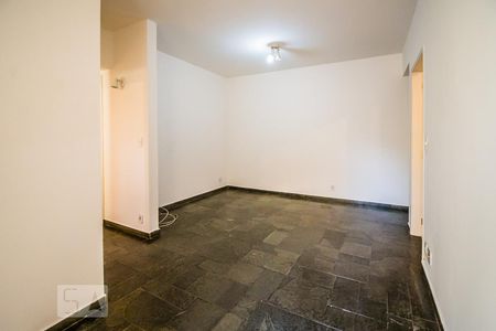 Sala de apartamento para alugar com 2 quartos, 70m² em Centro, Campinas