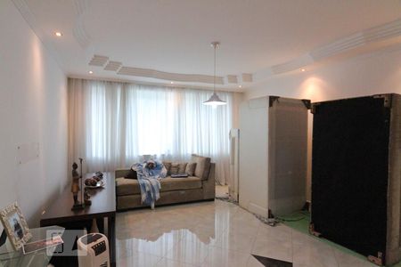Sala de casa à venda com 4 quartos, 225m² em Vila Comercial, São Paulo