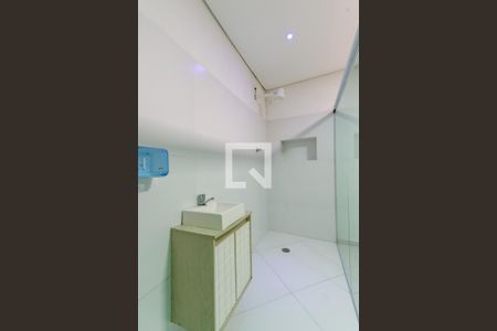 Casa para alugar com 480m², 4 quartos e sem vaga Casa para alugar com 480m², 4 quartos e sem vagaBanheiro da Suíte 1