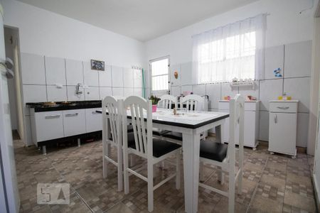 Casa à venda com 100m², 3 quartos e 2 vagas Casa à venda com 100m², 3 quartos e 2 vagasCozinha 2
