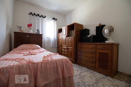 Casa à venda com 100m², 3 quartos e 2 vagas Casa à venda com 100m², 3 quartos e 2 vagasQuarto 3