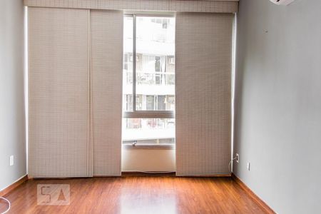 Quarto 1  de apartamento para alugar com 2 quartos, 90m² em Jardim Guanabara, Rio de Janeiro