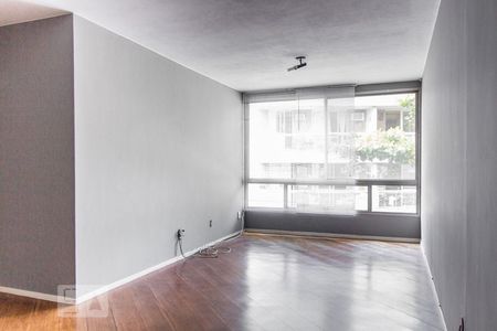 Sala de apartamento para alugar com 2 quartos, 90m² em Jardim Guanabara, Rio de Janeiro