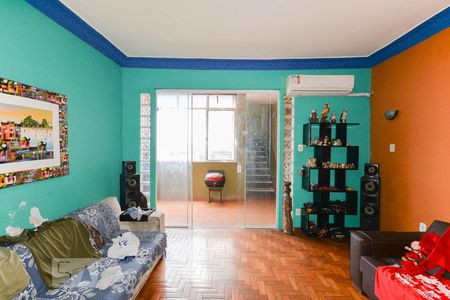 Sala de apartamento à venda com 2 quartos, 100m² em São Cristóvão, Rio de Janeiro