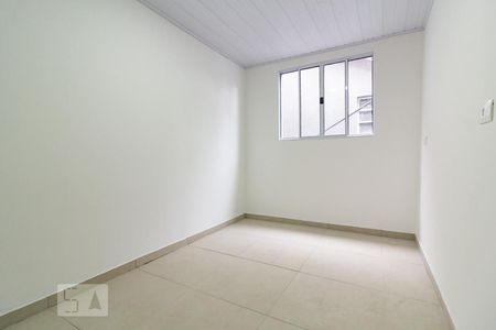 Quarto 2 de casa para alugar com 2 quartos, 60m² em Portão, Curitiba