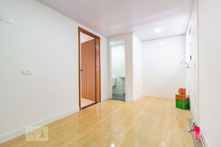 Sala/Cozinha de casa para alugar com 1 quarto, 25m² em Portão, Curitiba