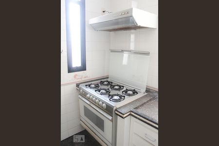 Cozinha de apartamento à venda com 4 quartos, 195m² em Centro, Jundiaí