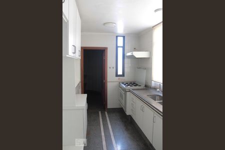 Cozinha de apartamento à venda com 4 quartos, 195m² em Centro, Jundiaí