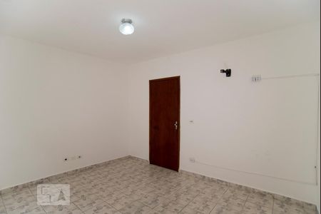 Quarto 1 de casa para alugar com 2 quartos, 120m² em Vila Alpina, São Paulo