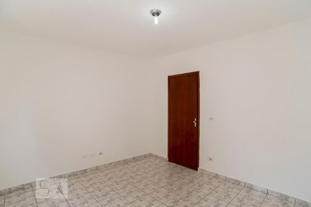 Quarto 2 de casa para alugar com 2 quartos, 120m² em Vila Alpina, São Paulo