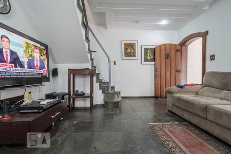 Sala de casa à venda com 7 quartos, 250m² em Santo Amaro, São Paulo