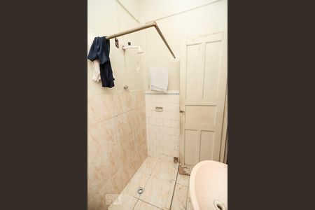 Banheiro de apartamento para alugar com 1 quarto, 50m² em Madureira, Rio de Janeiro