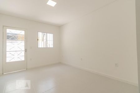 Sala de casa à venda com 2 quartos, 93m² em Vila Invernada, São Paulo