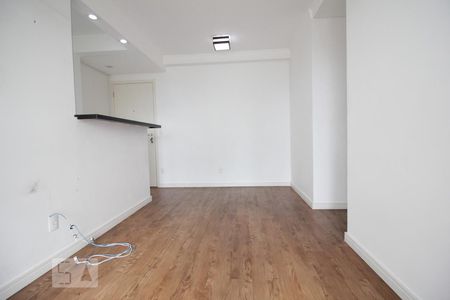 Sala de apartamento para alugar com 2 quartos, 57m² em Parque Reboucas, São Paulo