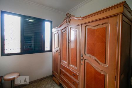 Quarto 1 de apartamento para alugar com 2 quartos, 60m² em Vila Bertioga, São Paulo