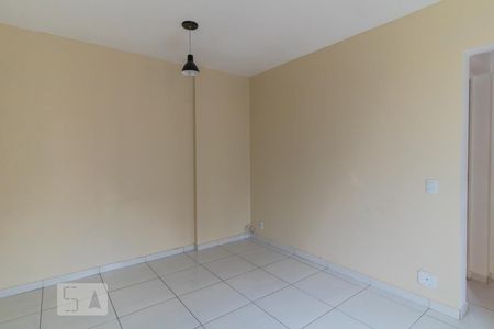 Sala de apartamento para alugar com 2 quartos, 55m² em Vila Santana, São Paulo