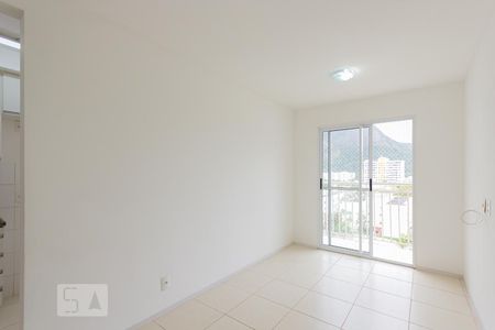 Sala de apartamento à venda com 2 quartos, 52m² em Jacarepaguá, Rio de Janeiro