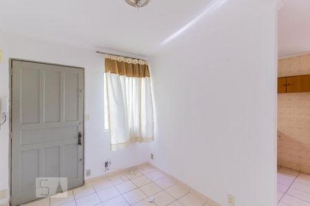 Sala de apartamento para alugar com 2 quartos, 45m² em Conjunto Habitacional Padre Manoel da Nóbrega, São Paulo