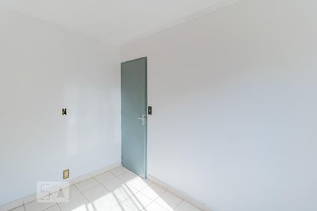 Quarto 2 de apartamento para alugar com 2 quartos, 45m² em Conjunto Habitacional Padre Manoel da Nóbrega, São Paulo