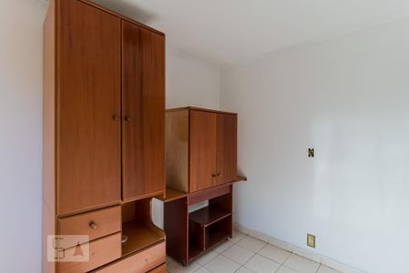 Quarto 2 de apartamento para alugar com 2 quartos, 45m² em Conjunto Habitacional Padre Manoel da Nóbrega, São Paulo