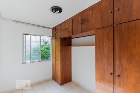 Quarto 1 de apartamento para alugar com 2 quartos, 45m² em Conjunto Habitacional Padre Manoel da Nóbrega, São Paulo