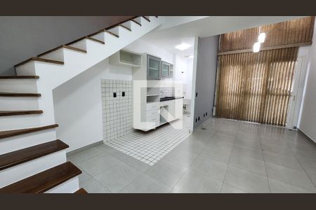 Sala de apartamento para alugar com 1 quarto, 116m² em Gonzaga, Santos