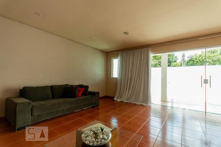 Sala 1 de casa à venda com 6 quartos, 750m² em Trevo, Belo Horizonte