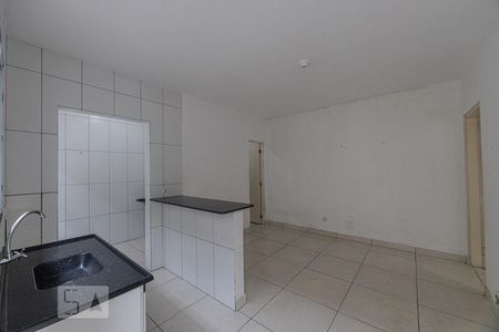Sala e Cozinha de casa para alugar com 1 quarto, 55m² em Penha de França, São Paulo