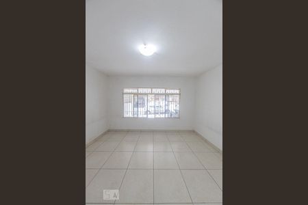 Quarto de casa para alugar com 1 quarto, 55m² em Penha de França, São Paulo