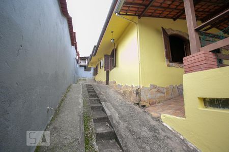 Casa para alugar com 3 quartos, 360m² em Pompéia, Belo Horizonte