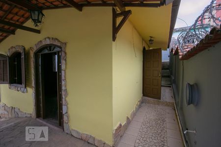 Casa para alugar com 3 quartos, 360m² em Pompéia, Belo Horizonte