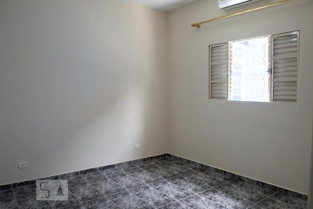 QUARTO 1 de casa à venda com 3 quartos, 200m² em Vila Santa Maria, São Paulo
