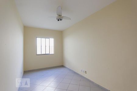 Quarto de apartamento para alugar com 1 quarto, 50m² em Taquara, Rio de Janeiro