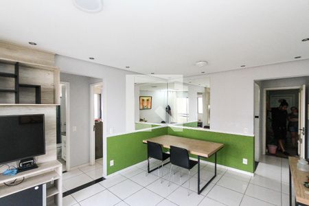 Sala de apartamento à venda com 2 quartos, 52m² em Jardim Angela (zona Leste), São Paulo