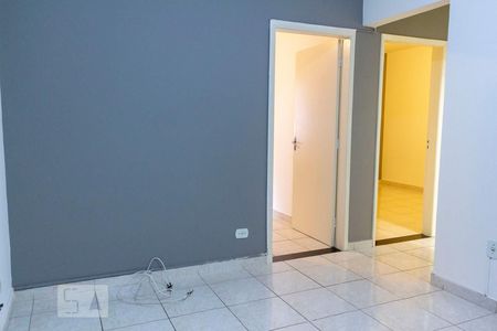 Apartamento para alugar com 60m², 2 quartos e sem vagaSala