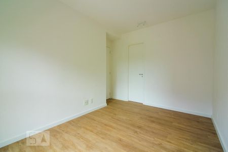 Suíte de apartamento para alugar com 2 quartos, 58m² em Jardim do Salso, Porto Alegre