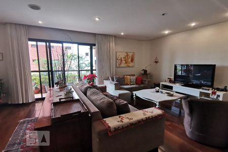 Sala de apartamento para alugar com 4 quartos, 226m² em Jardim Ampliacao, São Paulo