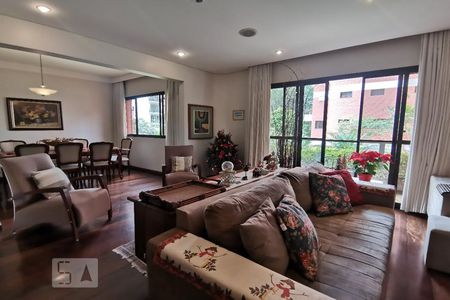 Sala de apartamento para alugar com 4 quartos, 226m² em Jardim Ampliacao, São Paulo