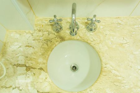 Studio à venda com 44m², 1 quarto e 1 vaga Studio à venda com 44m², 1 quarto e 1 vagaBanheiro