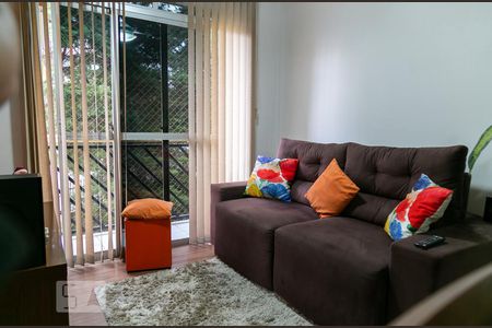 Sala de apartamento à venda com 2 quartos, 57m² em Jardim Bom Clima, Guarulhos