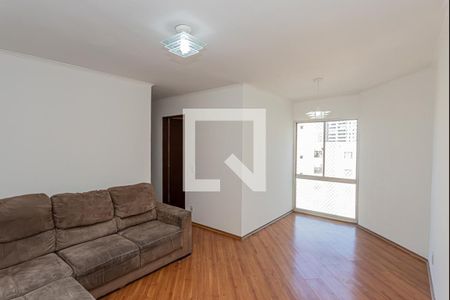 Sala de apartamento para alugar com 3 quartos, 64m² em Vila Albertina, São Paulo