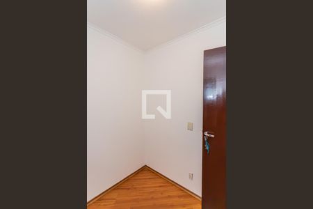 Quarto 1 de apartamento para alugar com 3 quartos, 64m² em Vila Albertina, São Paulo